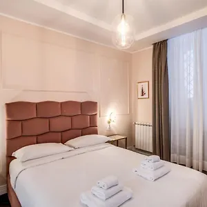 https://take-you-rome-campo-de-fiori-luxury-apartment.it-romehotels.com